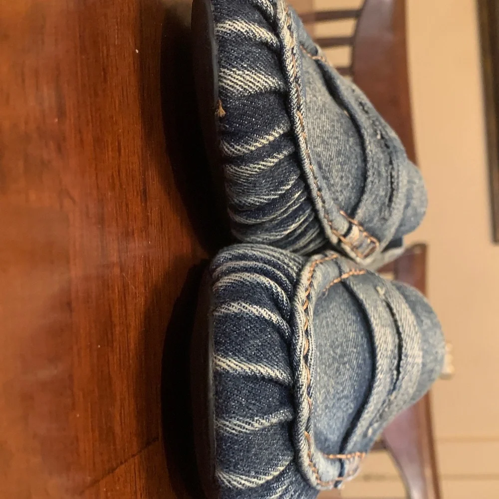 Absolutely stunning rare,unique denim loafers from famous Spanish designer7.5